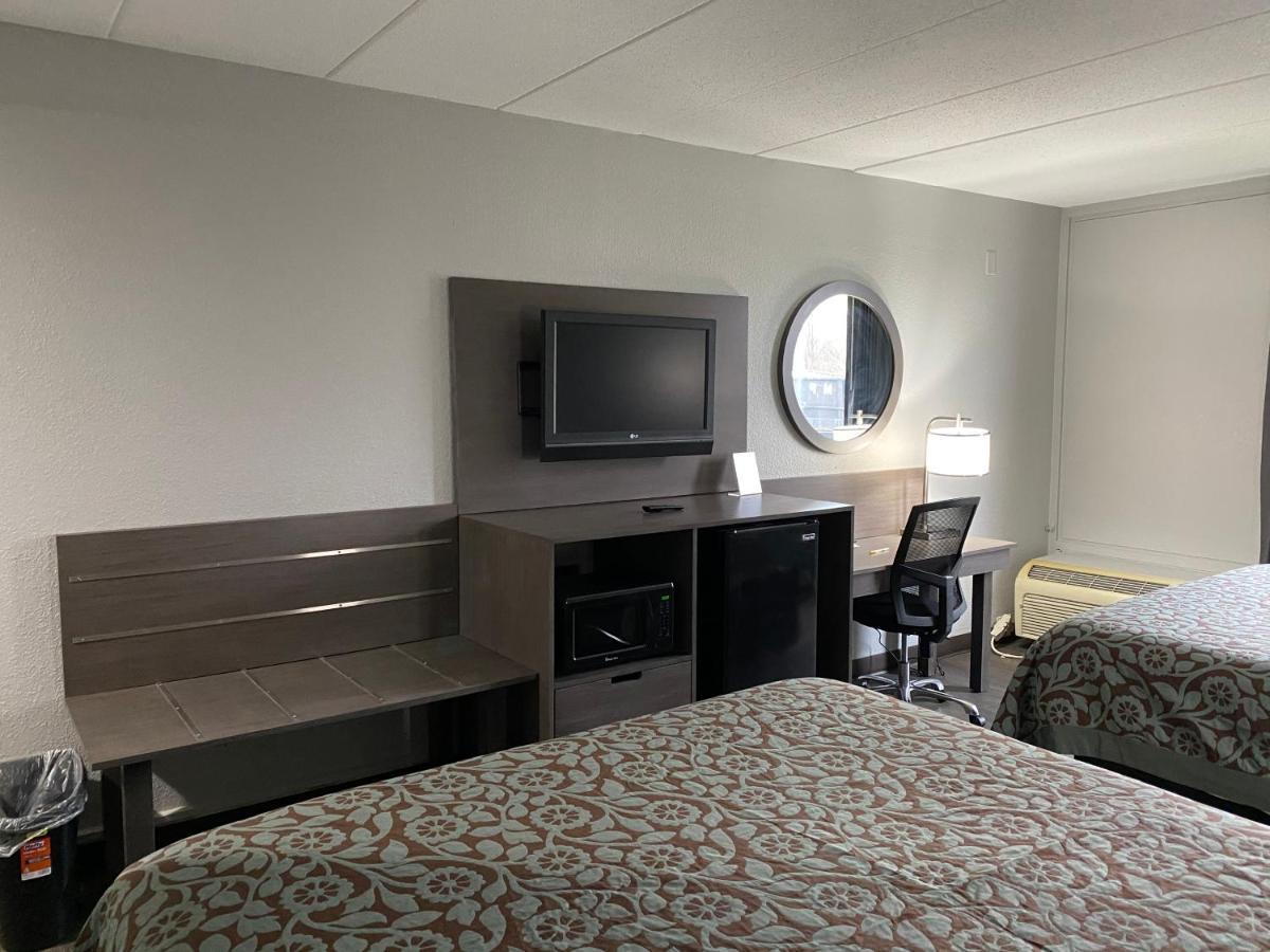 Days Inn By Wyndham Sharonville Eksteriør bilde