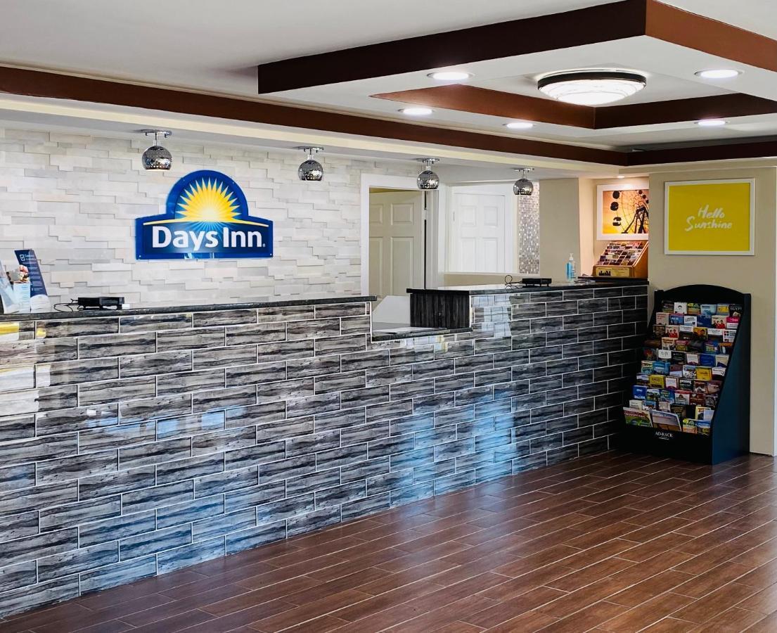 Days Inn By Wyndham Sharonville Eksteriør bilde