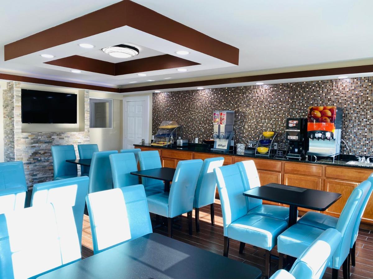 Days Inn By Wyndham Sharonville Eksteriør bilde