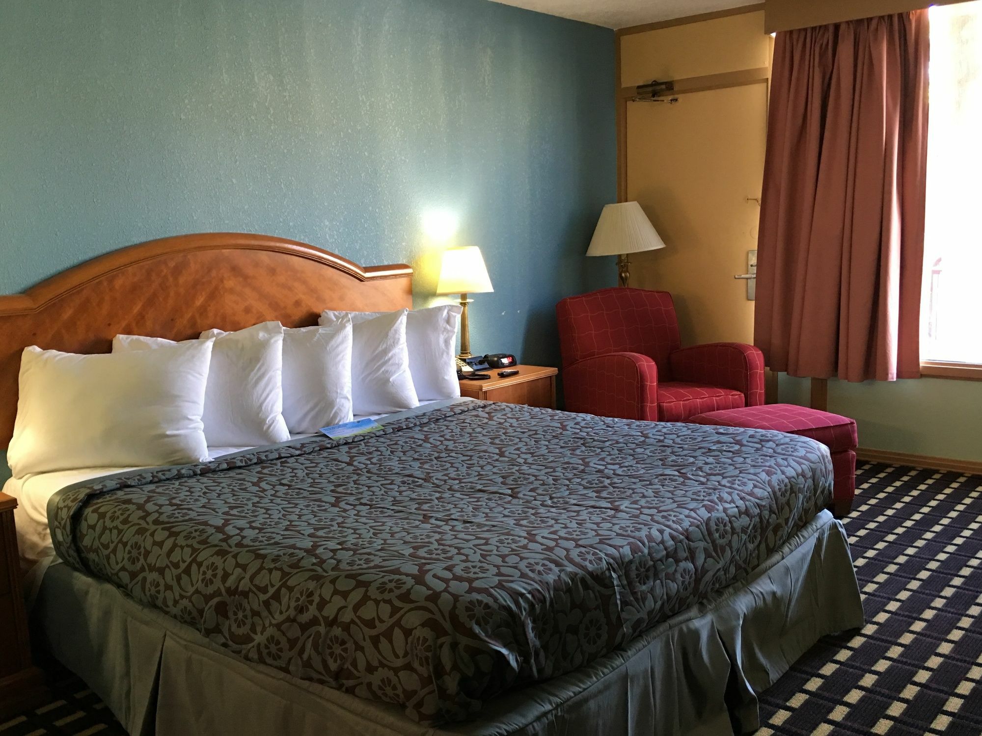 Days Inn By Wyndham Sharonville Eksteriør bilde